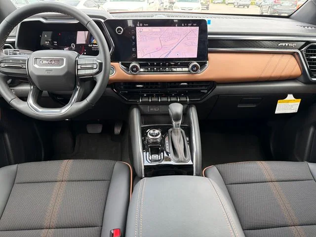 2026 GMC Canyon AT4 - Photo 9
