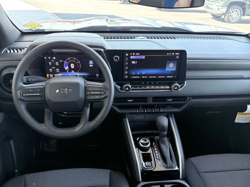 2026 Chevrolet Colorado Trail Boss - Photo 11