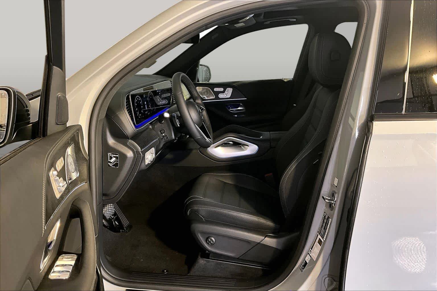 New 2026 MANUFAKTUR Alpine Grey Mercedes-Benz GLE 450 image 13