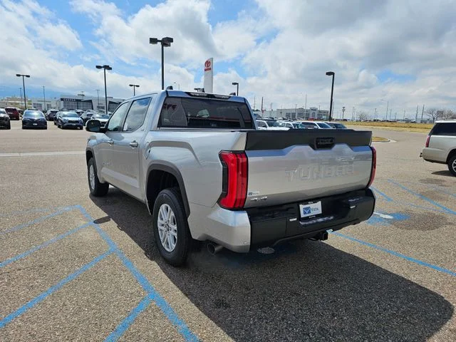 2026 Toyota Tundra SR5 - Photo 8