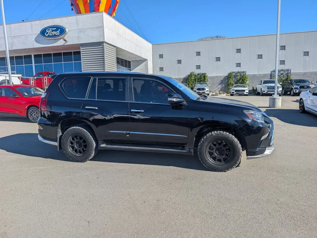Used 2018 Onyx Black Lexus 460 image 8