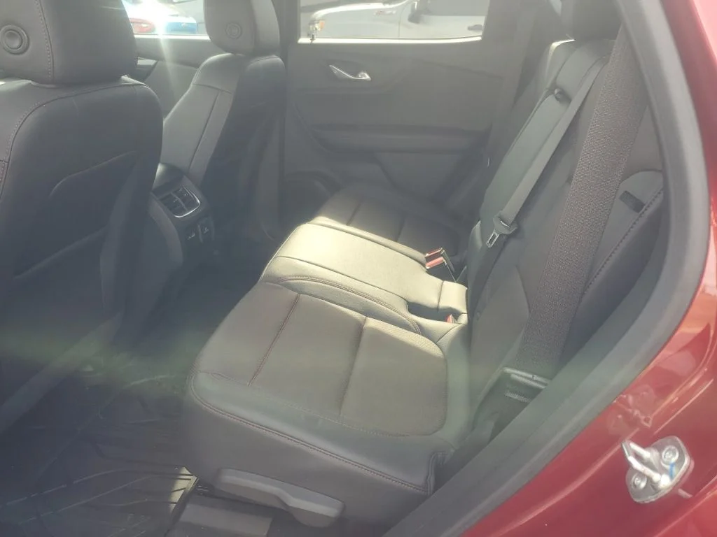 Used 2023 Red Chevrolet RS image 15