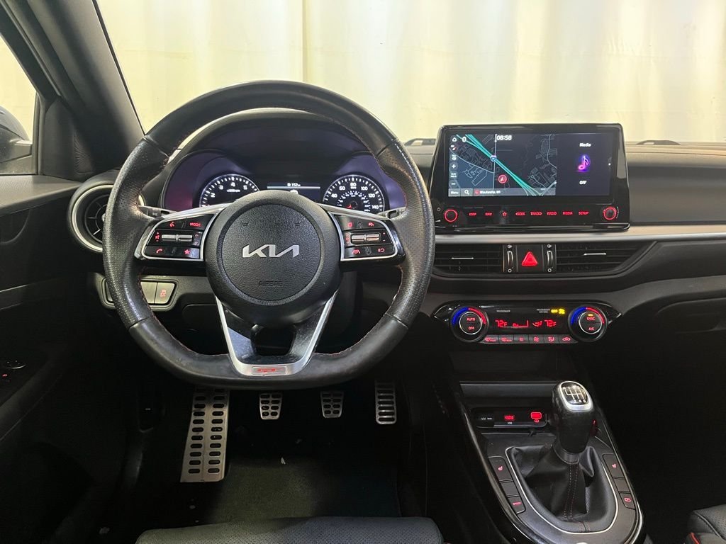 Used 2024 White Kia GT image 19