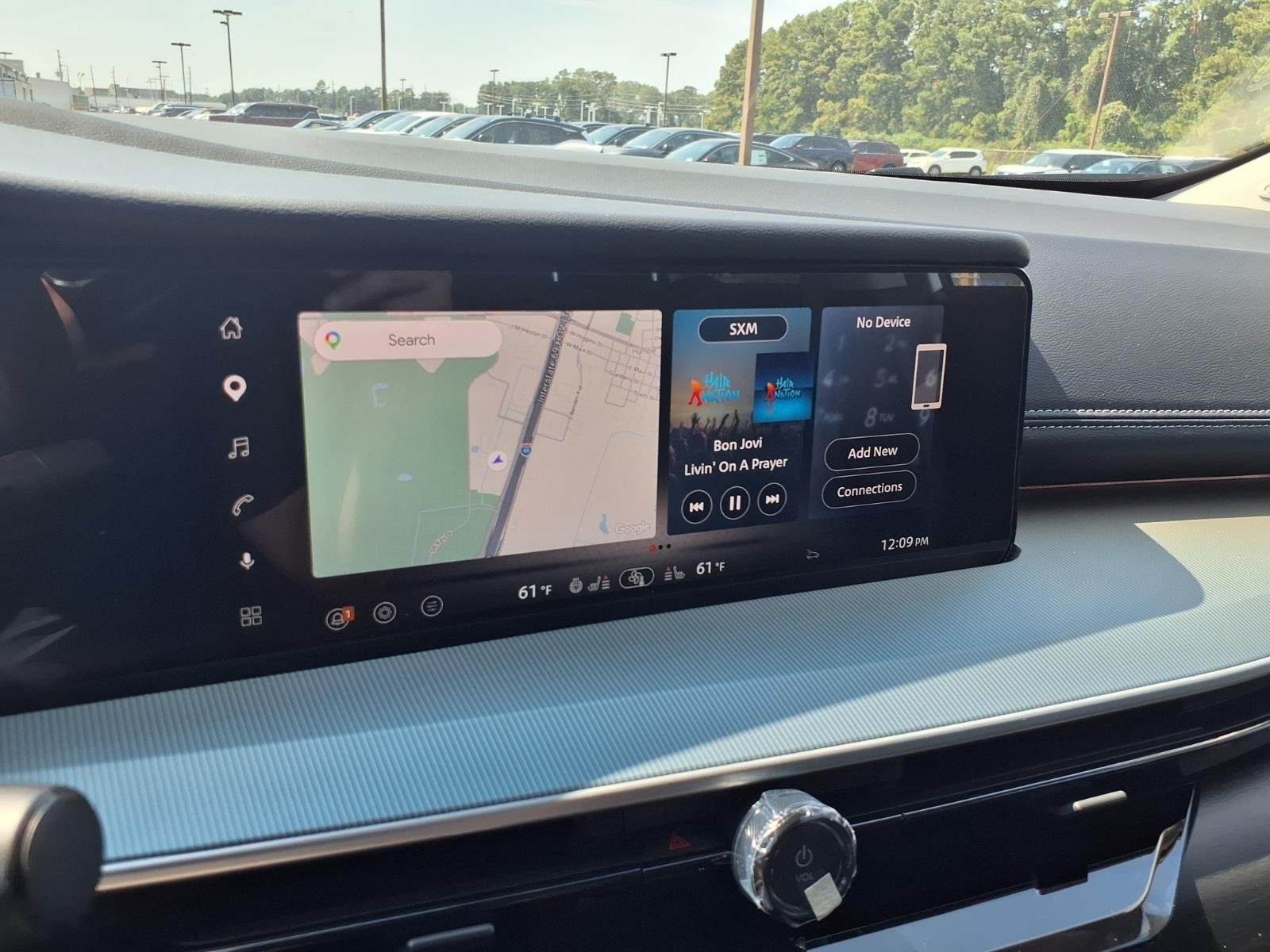 2027 Nissan Murano photo 19 of 25