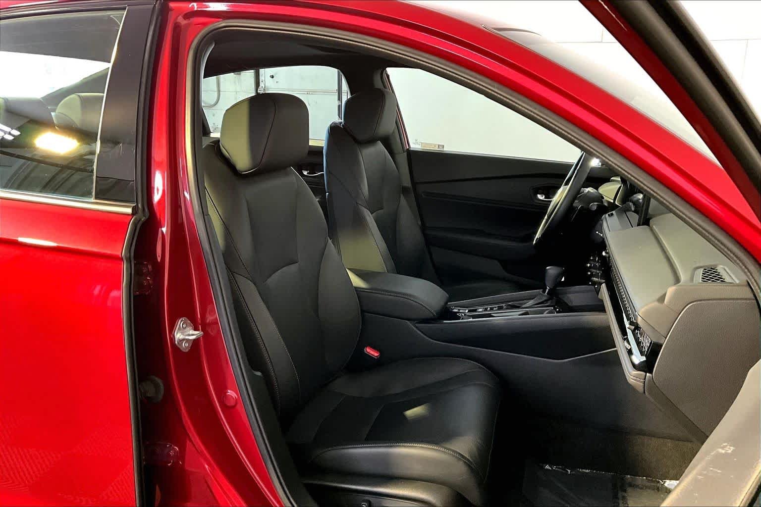 Used 2023 Radiant Red Metallic Honda Sport-L image 8