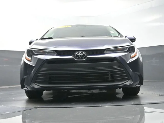 2025 Toyota Corolla LE - Photo 36