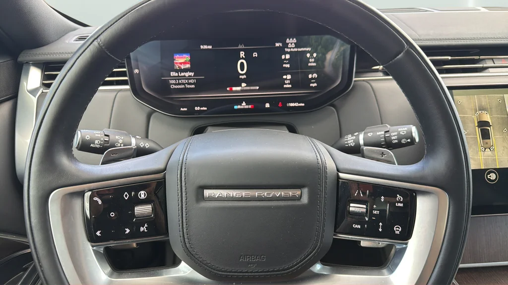 Used 2024 Black Land Rover SE image 28