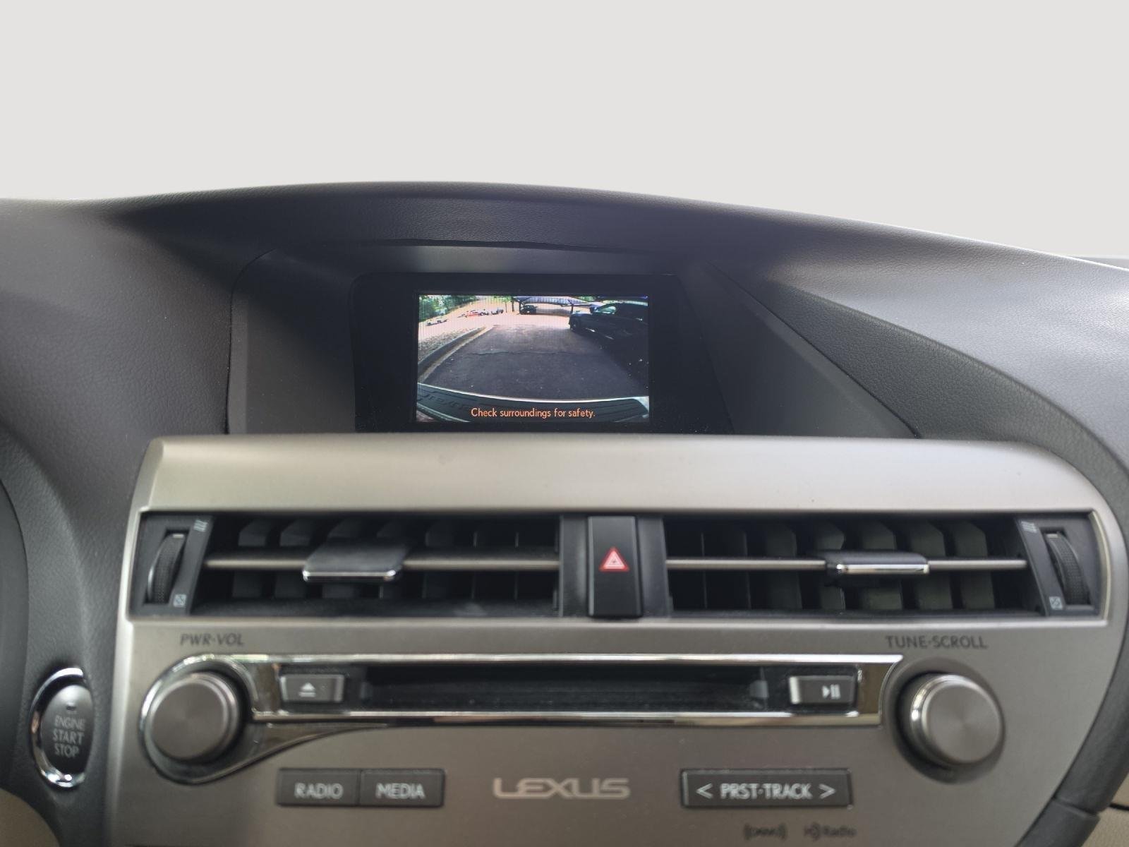 Used 2015 Satin Cashmere Metallic Lexus Base image 48