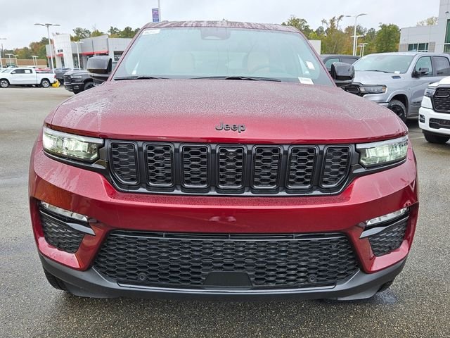 New 2025 Velvet Red Pearl-Coat Exterior Paint Jeep Limited image 2