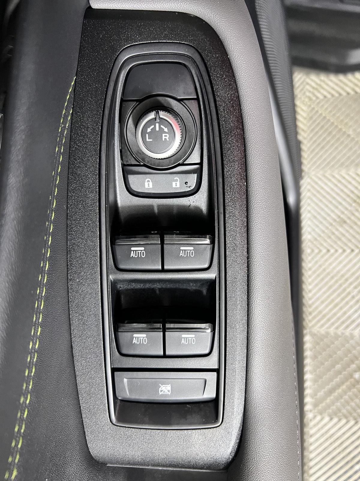 Used 2025 Magnetite Gray Metallic Subaru Onyx Edition image 32
