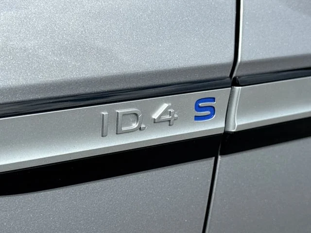 Certified Used 2023 Silver Mist Metallic Volkswagen S image 9