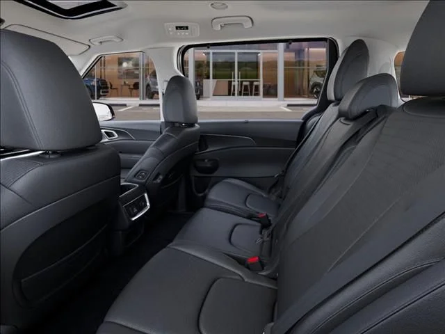 2025 Kia Carnival SX Prestige - Photo 18
