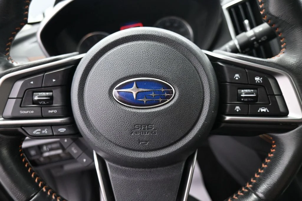 Used 2018 Gray Subaru 2.0i Limited image 16