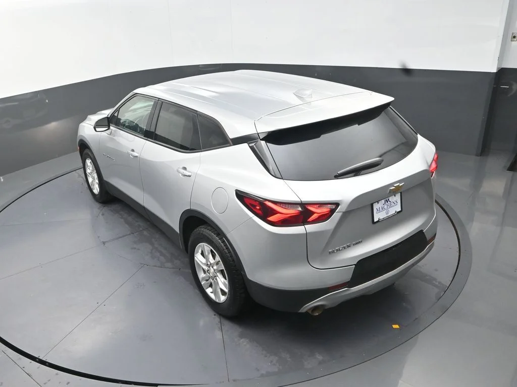 Used 2021 Silver Chevrolet LT image 17