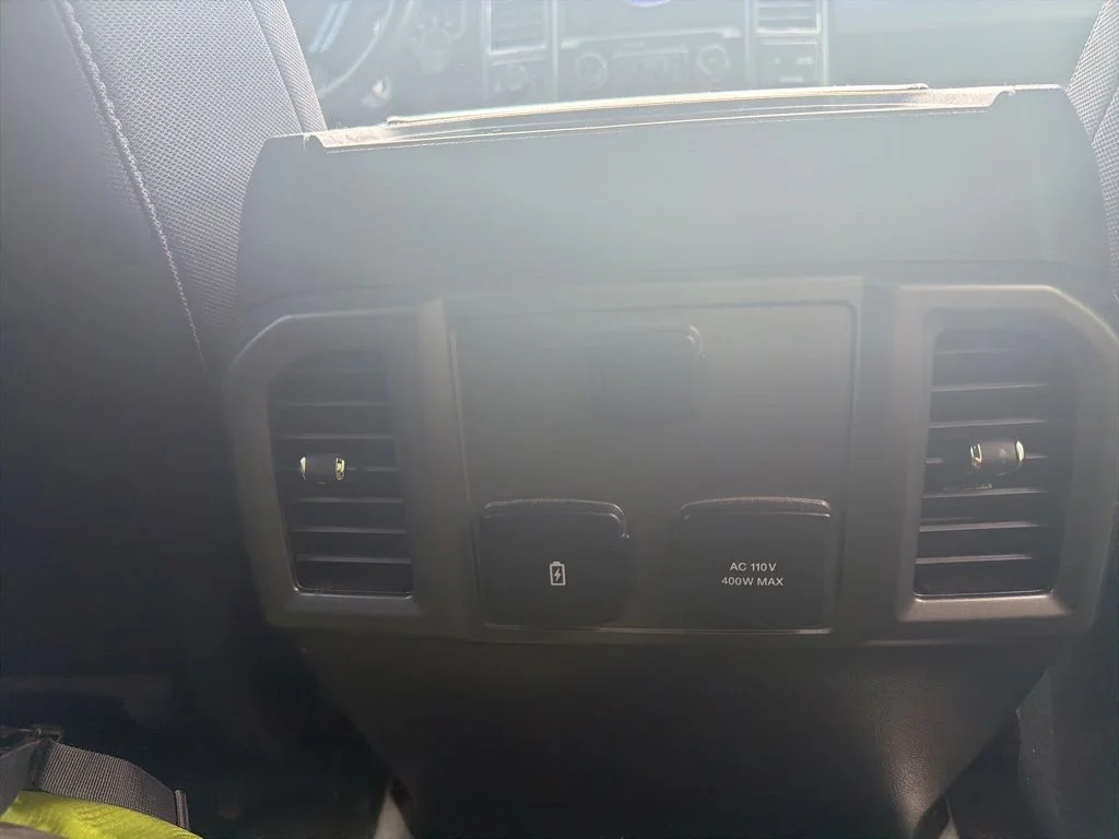 Used 2020 White Ford XLT image 8