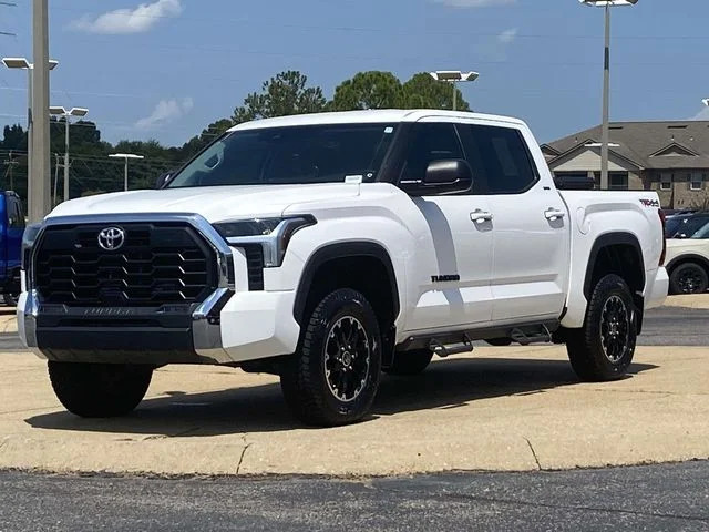 Used 2024 White Toyota SR5 image 6