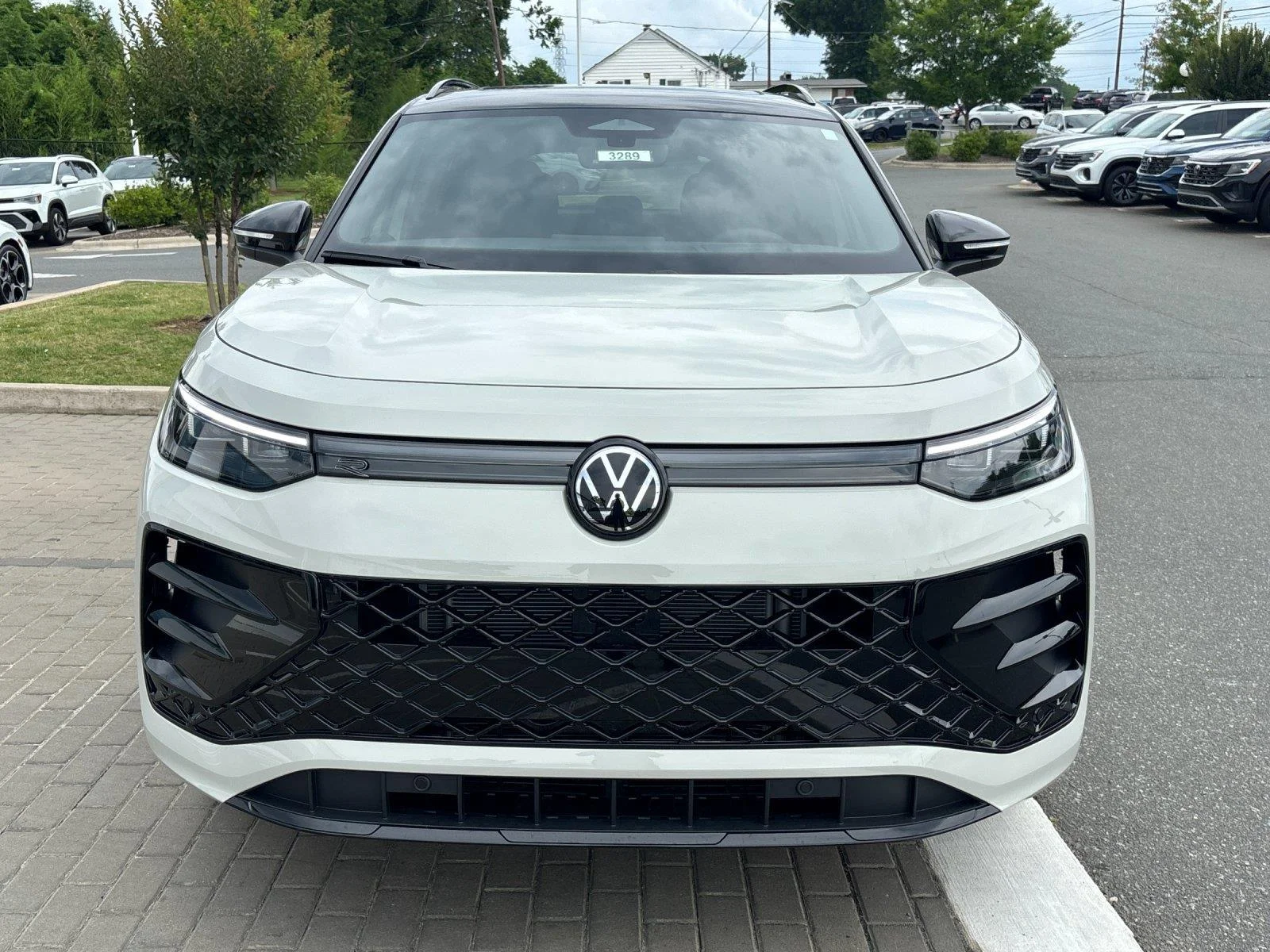 New 2026  Volkswagen SE R-Line Black image 8