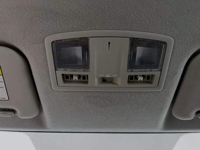 Used 2011 Crystal White Pearl Mica Mazda i Touring image 18