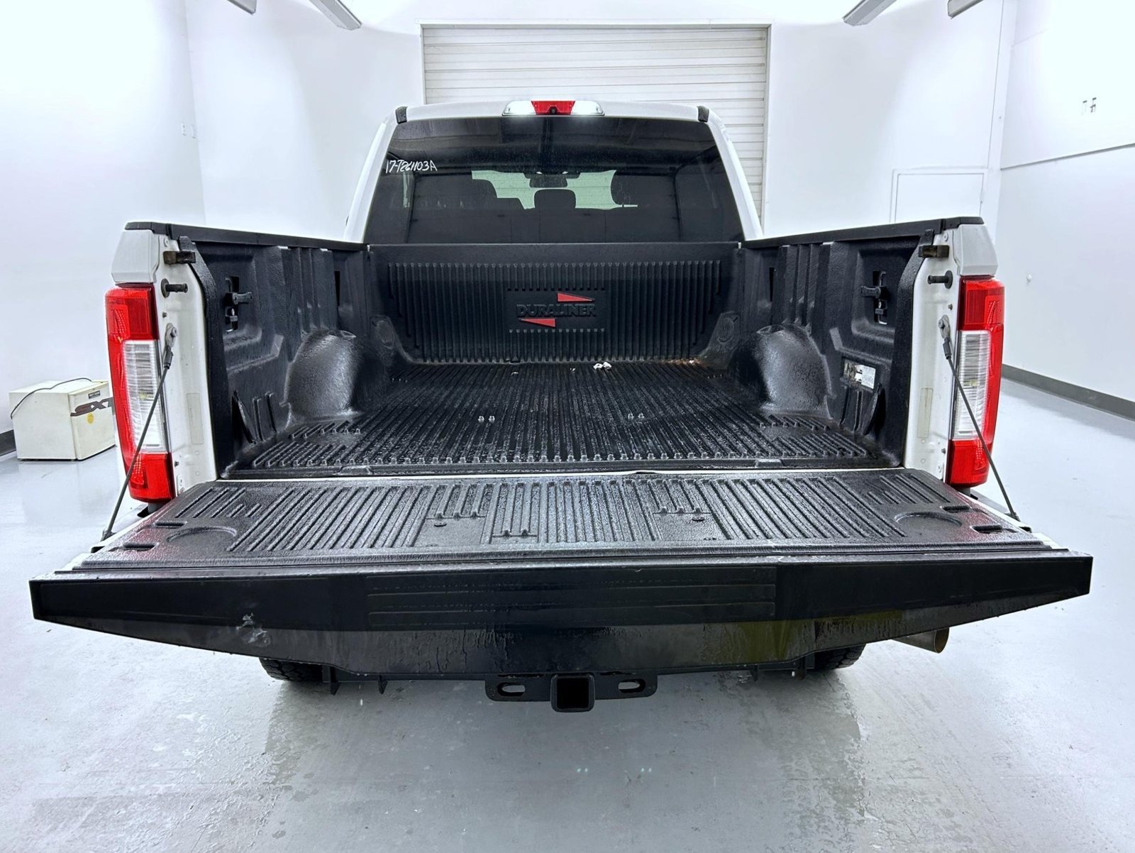 Used 2017 White Ford XLT image 22