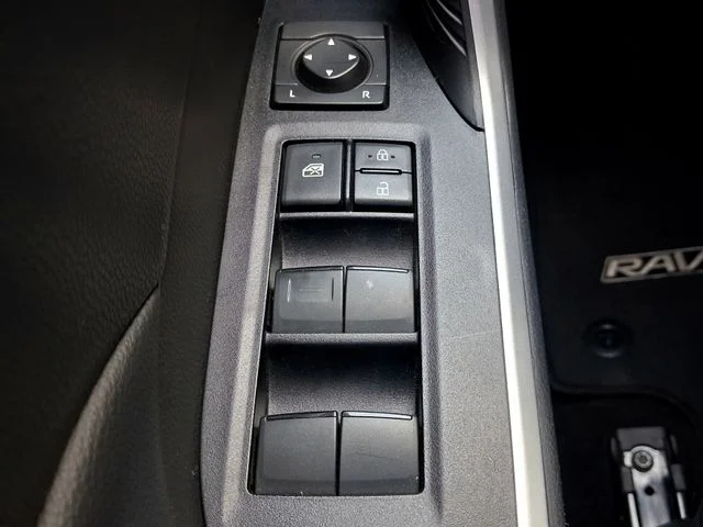 Used 2025 Red Toyota LE image 9