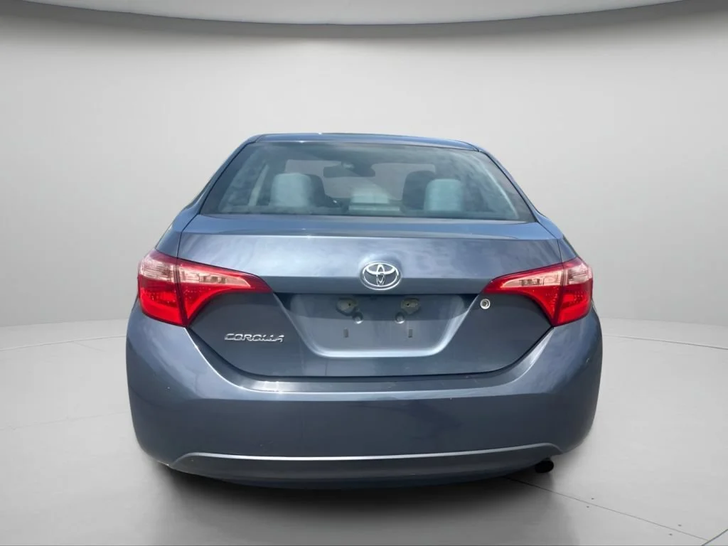 Used 2017 Slate Metallic Toyota L image 6