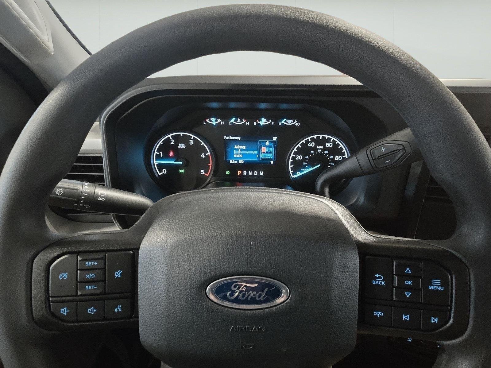 New 2026 Oxford White Ford F-250® XL image 31