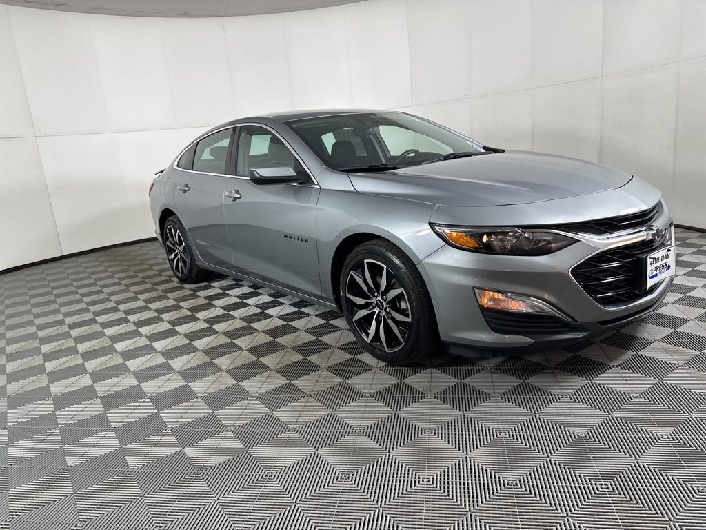 Used 2024 Gray Chevrolet RS image 24