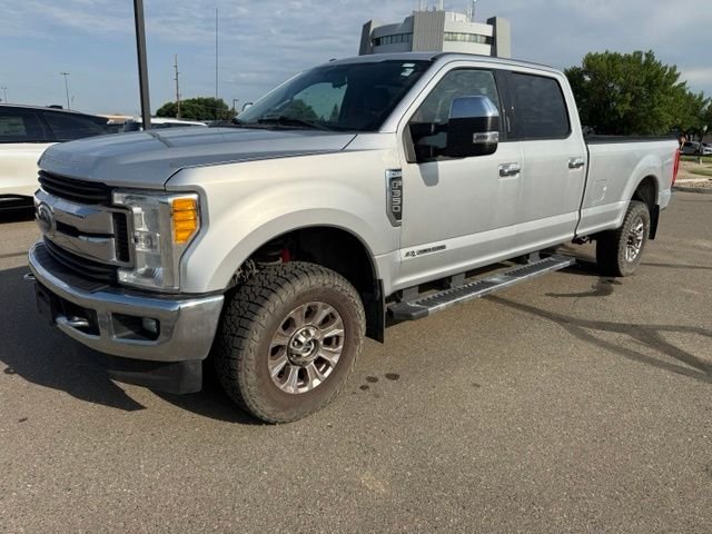 Used 2017 Silver Ford XLT image 6