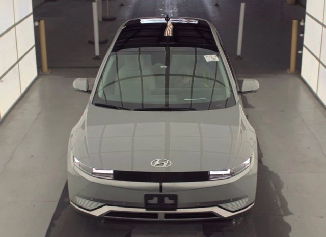 Certified Used 2024 Cyber Gray Hyundai Limited image 2
