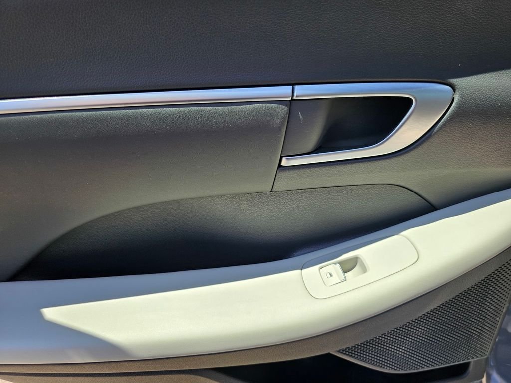 2025 Hyundai Sonata SEL - Photo 18