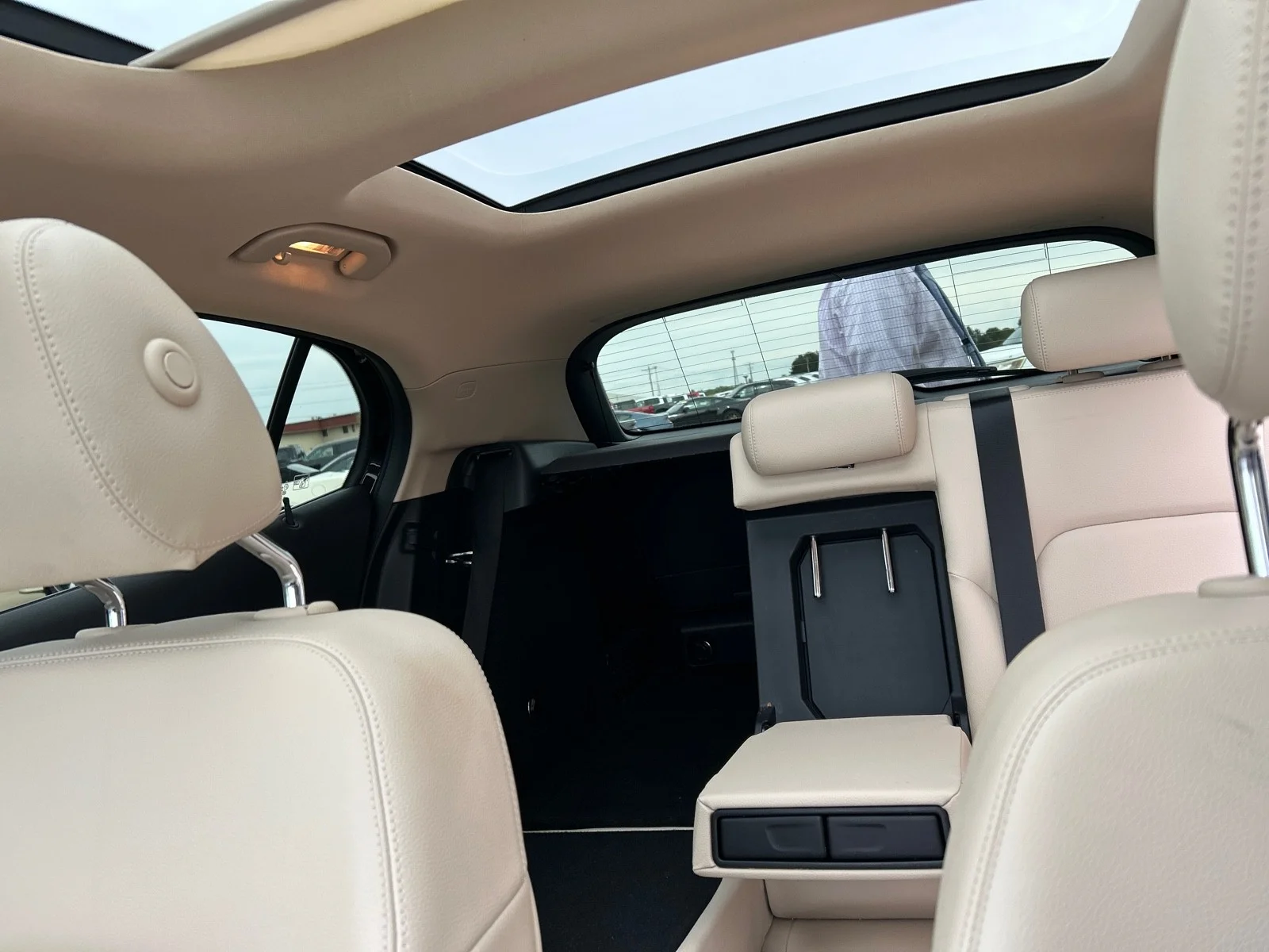 Used 2018 Cosmos Black Metallic Mercedes-Benz GLA 250 image 22