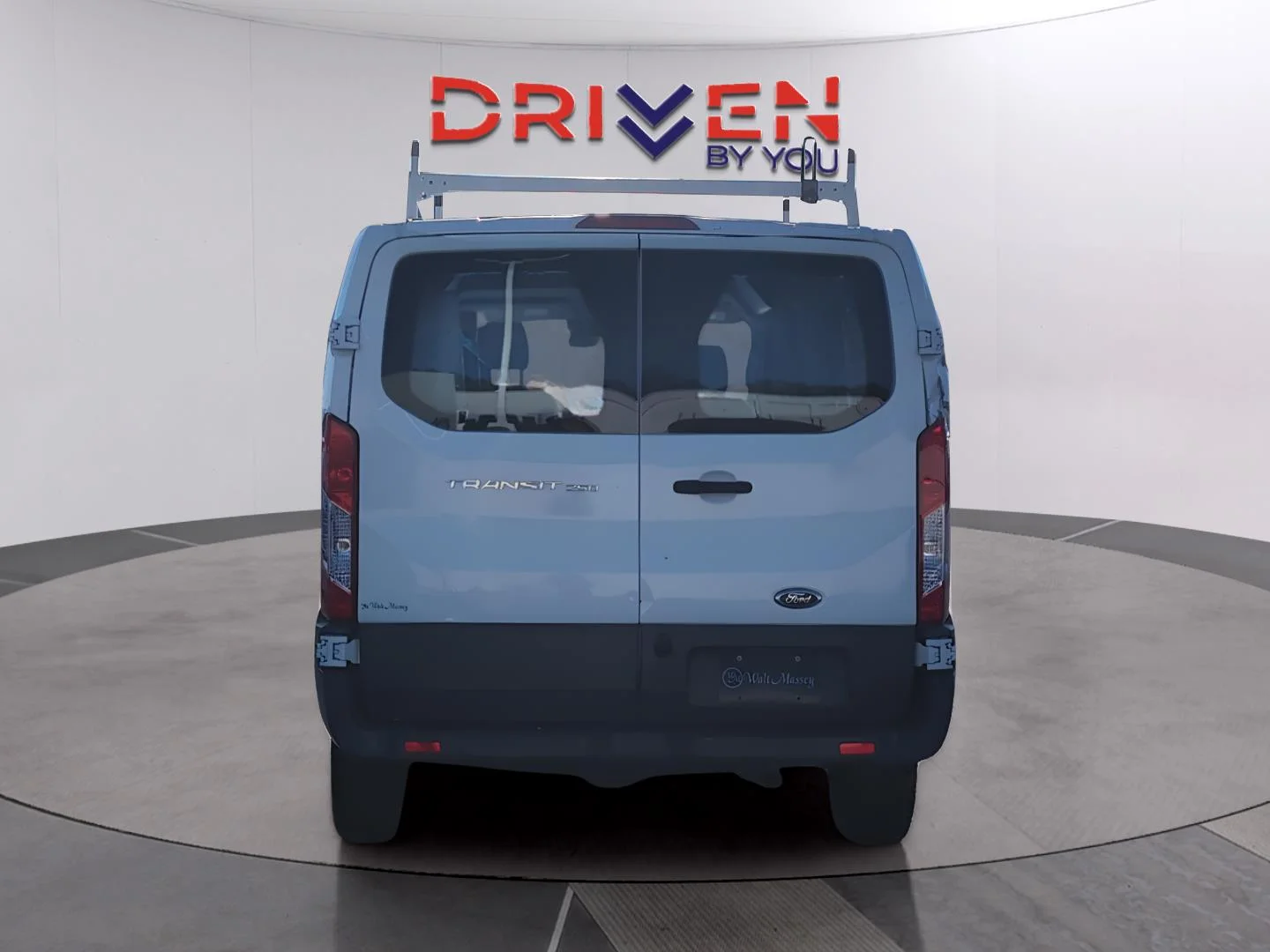 Used 2017 Oxford White Ford T-250 130 Low Rf 9000 GVWR Swing-Out RH Dr image 4