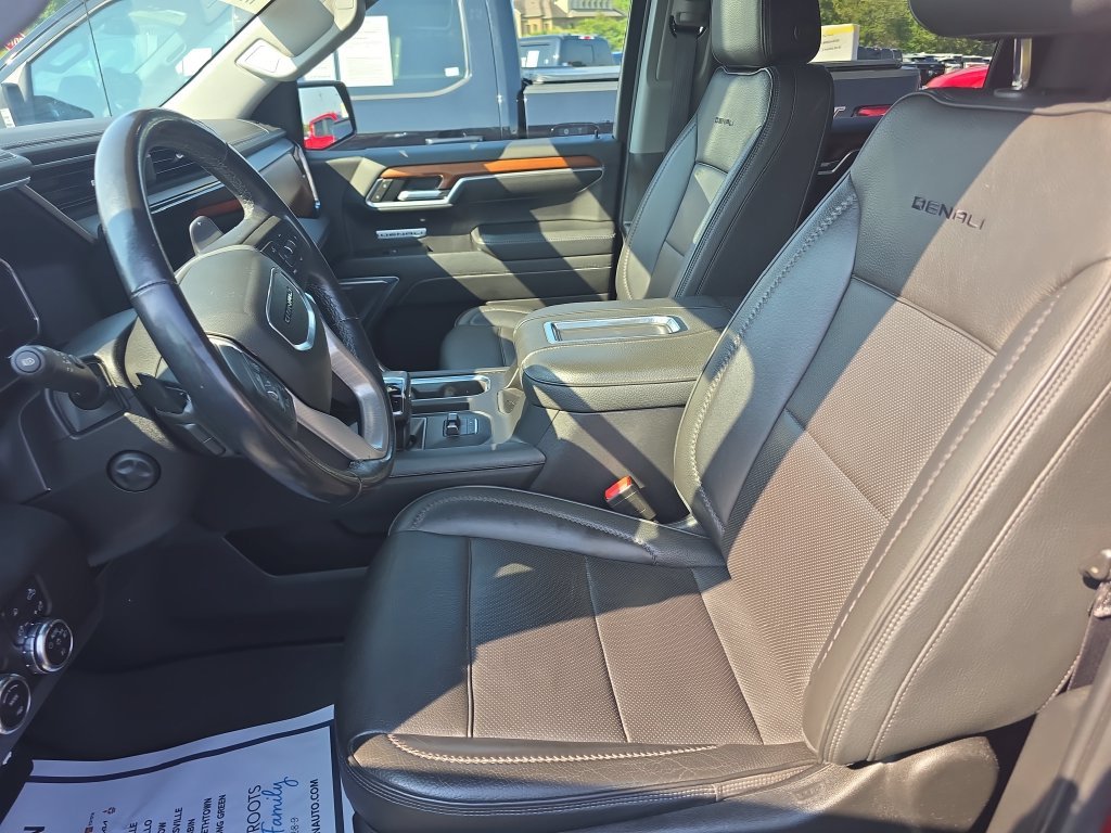 Used 2022 Red GMC Denali image 13