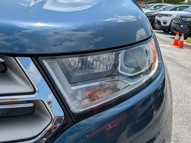 Used 2016 Blue Metallic Ford Titanium image 10