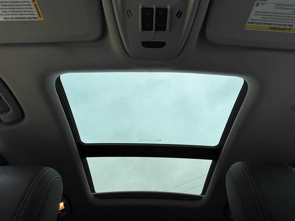 Used 2023 Cinnabar Metallic Buick Essence image 40