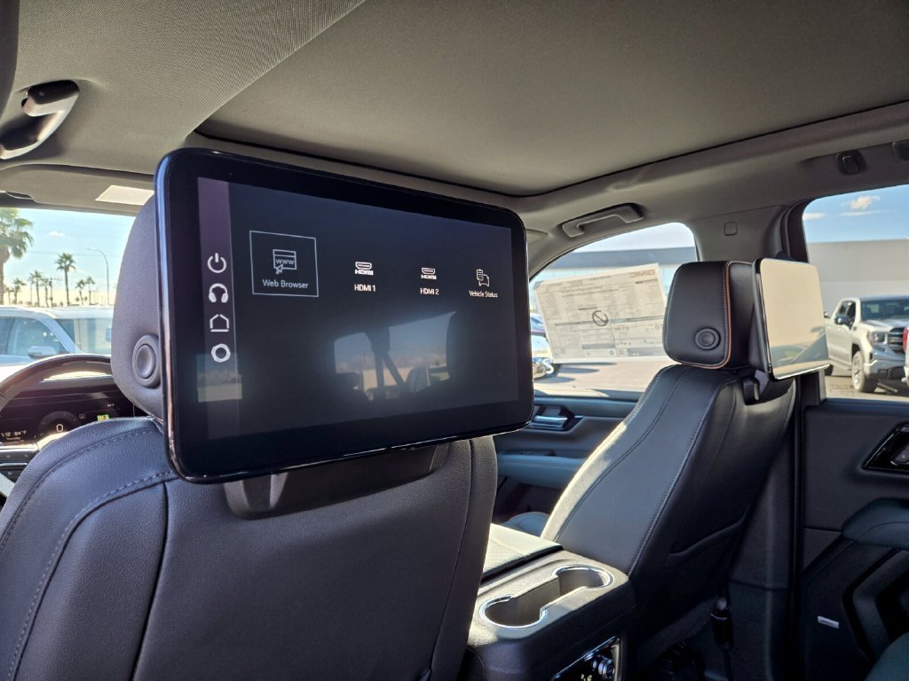 2026 GMC Yukon XL AT4 - Photo 10