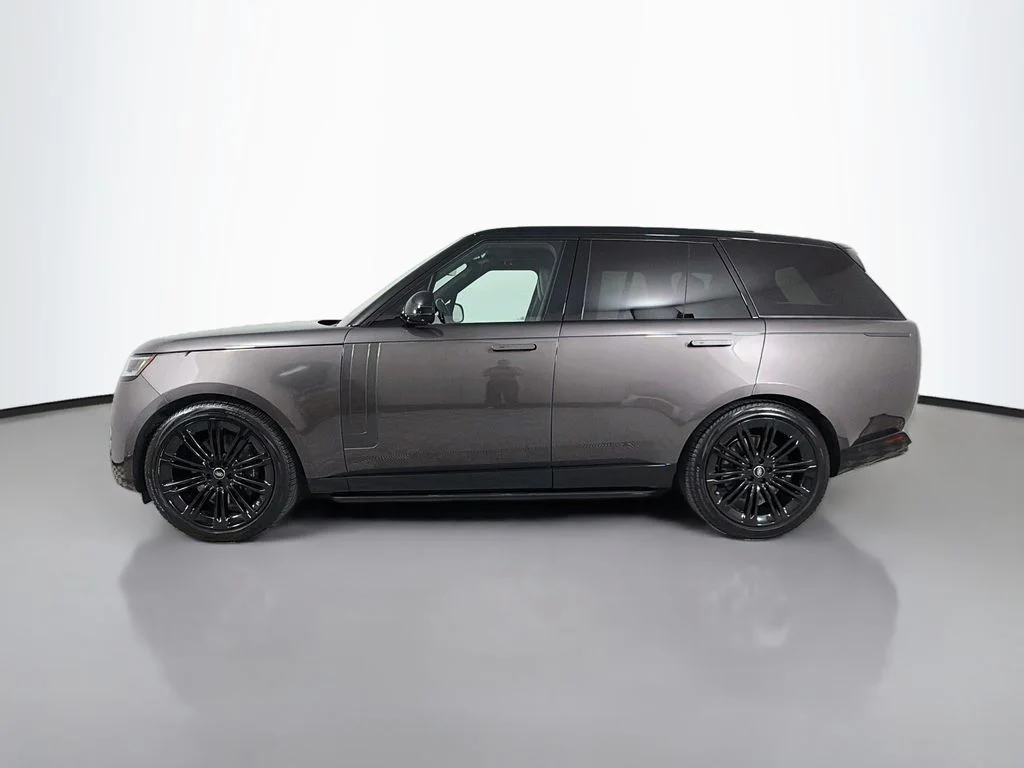 Certified Used 2024 Gray Land Rover SE image 8