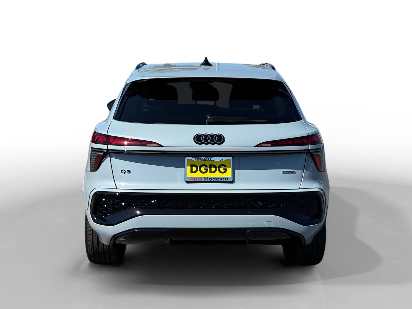 New 2026 Arrow Gray Pearl Effect Audi S line quattro image 4