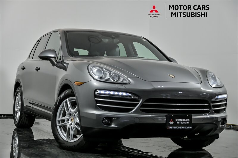 2014 Porsche Cayenne Platinum Edition