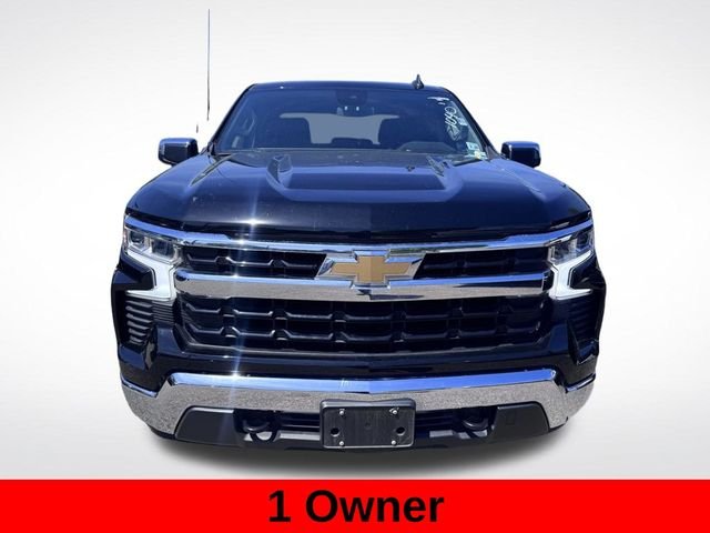 Used 2022 Black Chevrolet LT image 5