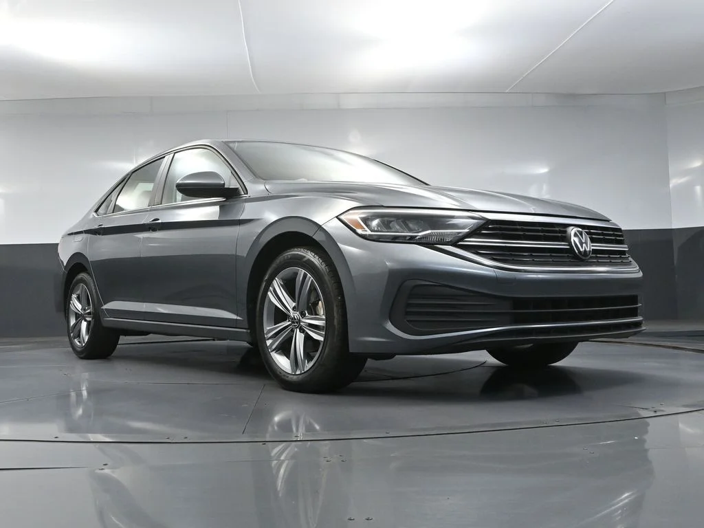 Used 2024 Gray Volkswagen 1.5T SE image 51