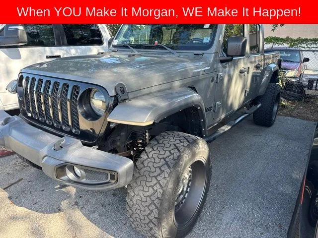 Used 2022 Gray Jeep Sport image 3