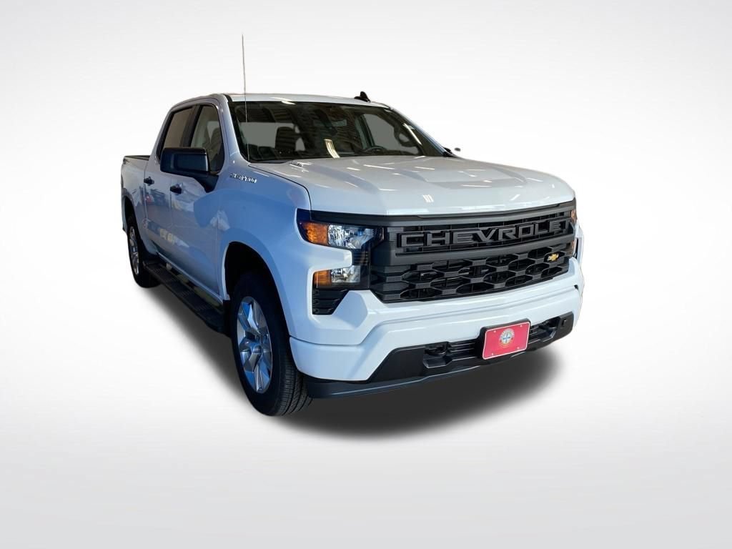 New 2026 Summit White Chevrolet Custom image 14