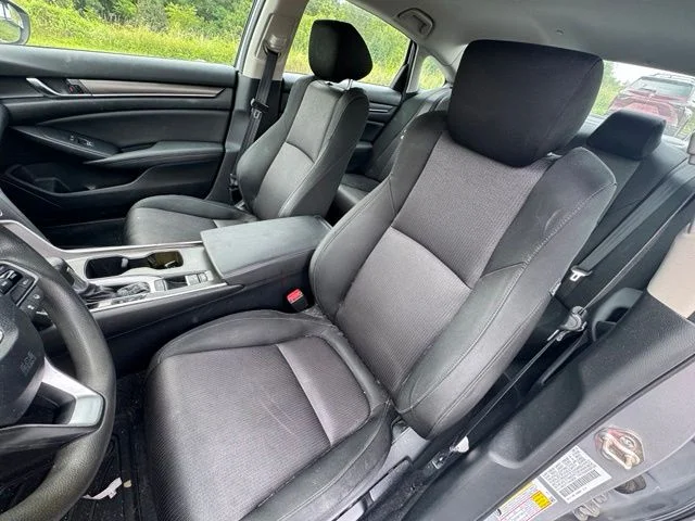 Used 2019 Lunar Silver Metallic Honda LX image 13