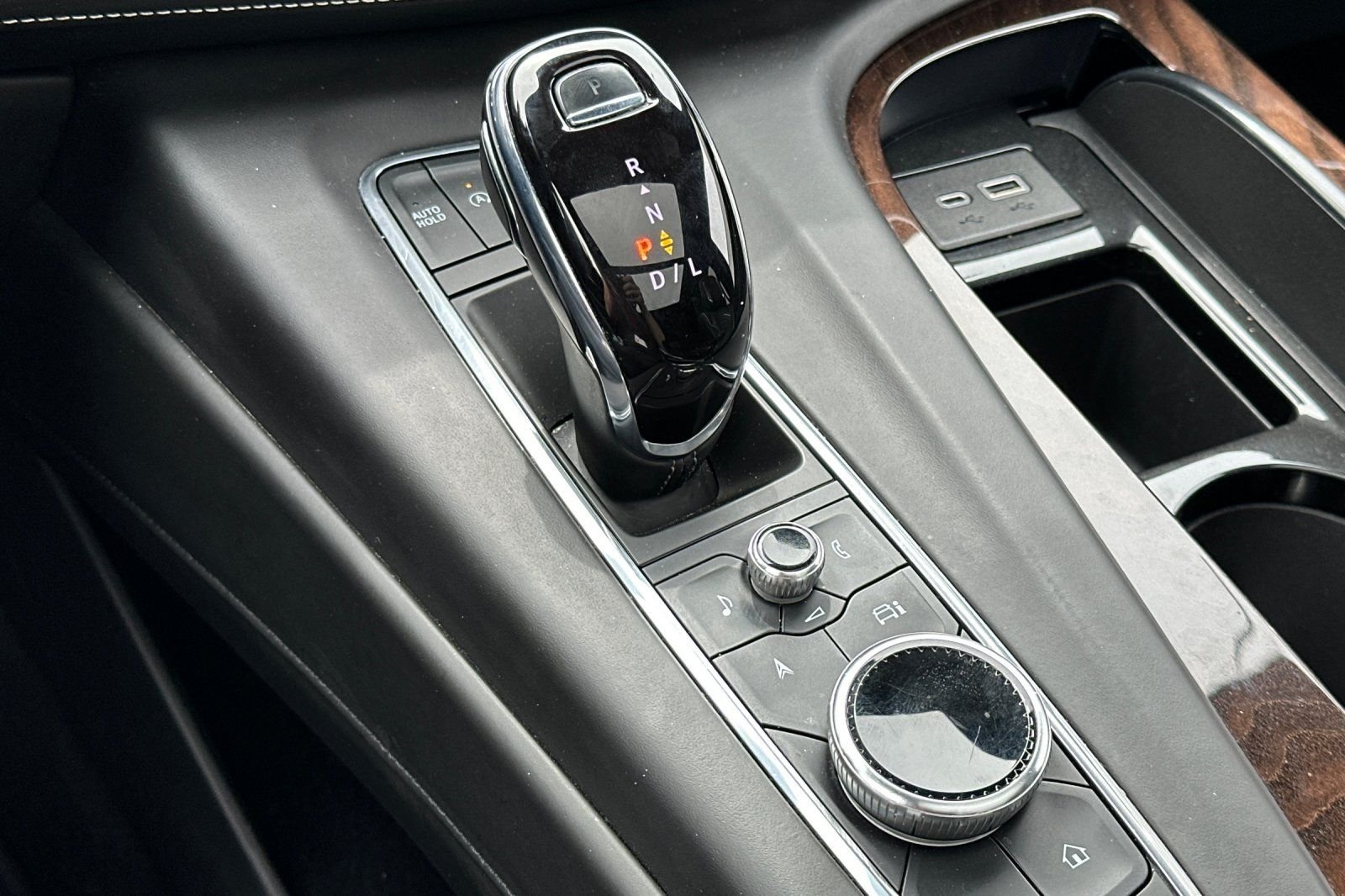 Used 2023 Black Cadillac Premium Luxury Platinum image 28