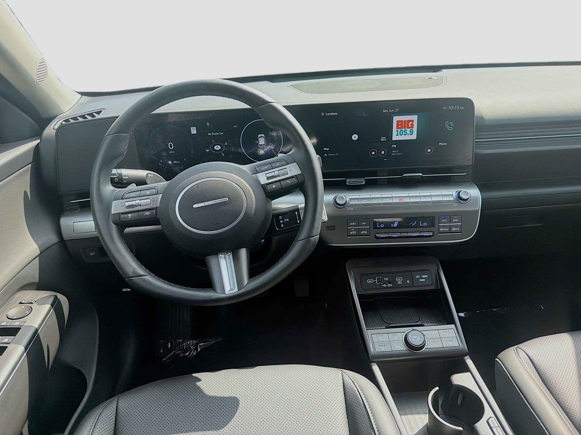 Used 2024 Ecotronic Gray Pearl Hyundai Limited image 19