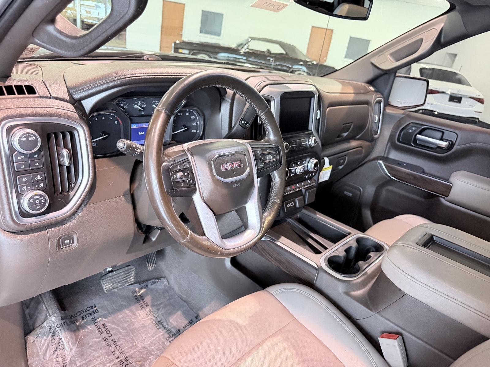 Used 2021 Onyx Black GMC SLT image 38