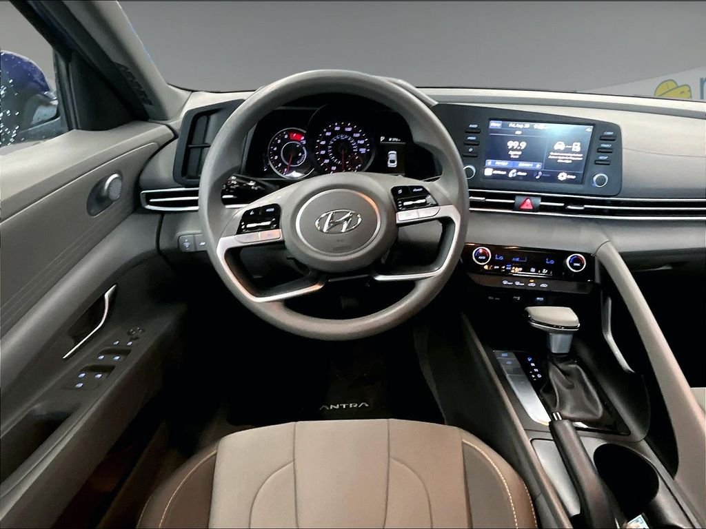 Used 2023 Intense Blue Hyundai SEL image 17