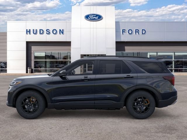 New 2026 Agate Black Metallic Ford Tremor® image 3