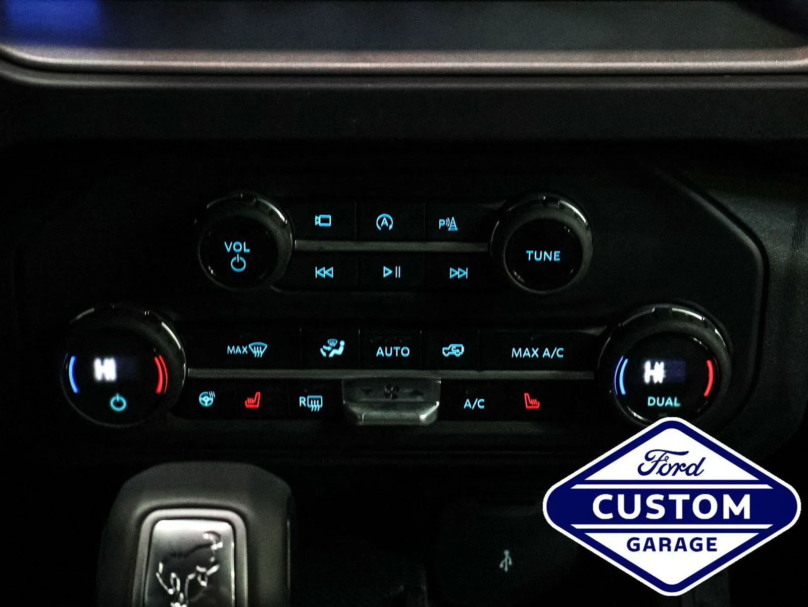New 2025 Marsh Gray Ford Outer Banks® image 32